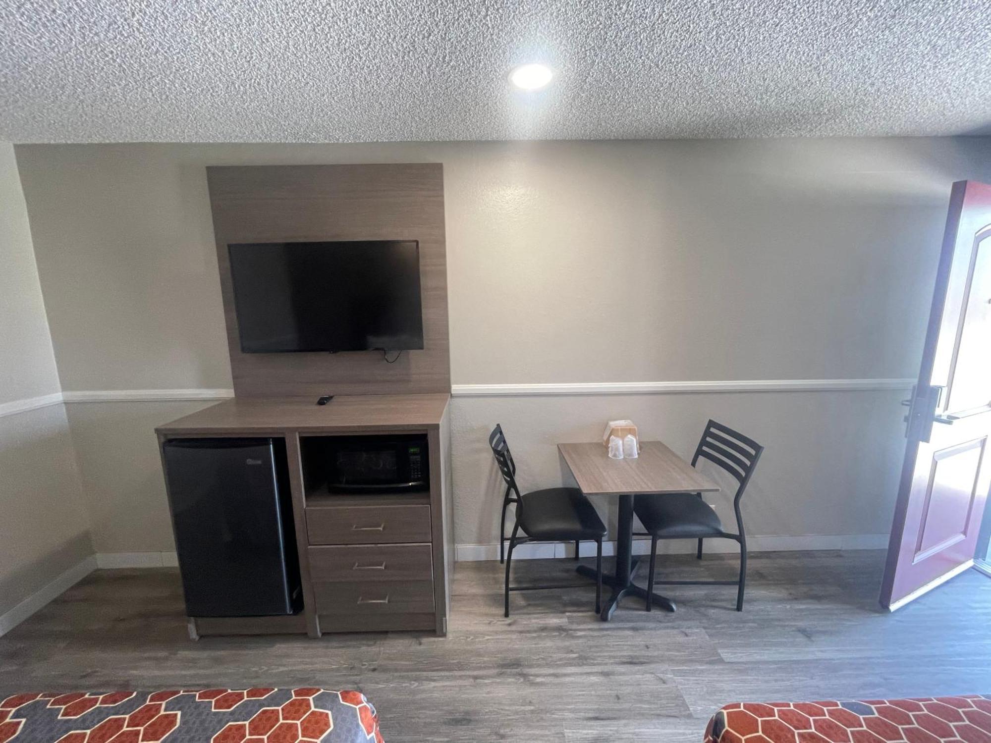 Simplestay Suites - Downtown San Bernardino Dış mekan fotoğraf