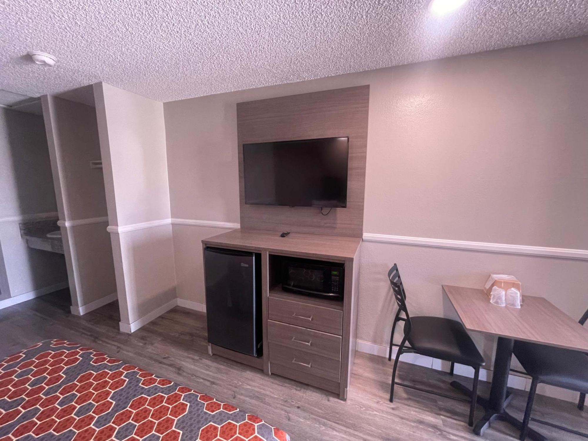 Simplestay Suites - Downtown San Bernardino Dış mekan fotoğraf